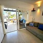 Taisa Playa Roca Apartament *