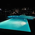 Taisa Playa Roca Apartament *