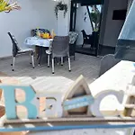Taisa Playa Roca Appartamento *
