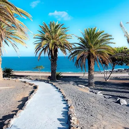 Taisa Playa Roca * Costa Teguise