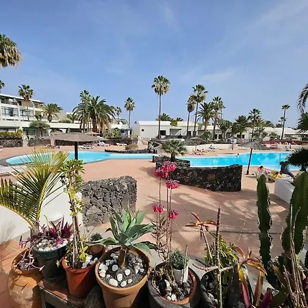 Taisa Playa Roca 아파트 *
