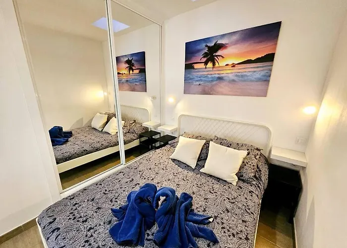 Taisa Playa Roca Appartement *