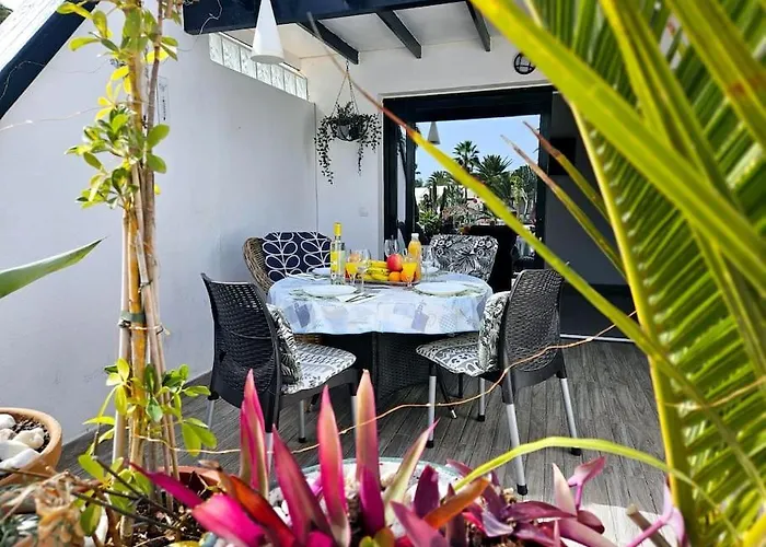 Taisa Playa Roca Appartement *