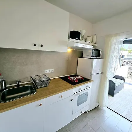 아파트 Taisa Playa Roca