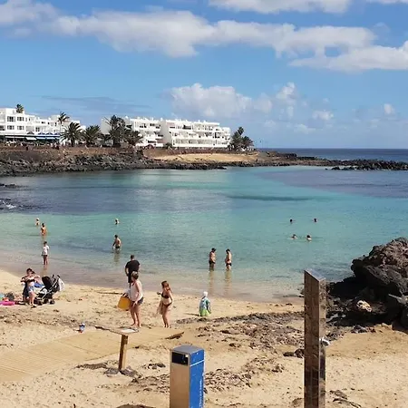 Taisa Playa Roca Costa Teguise