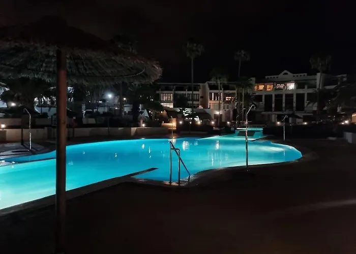 Taisa Playa Roca Lägenhet *