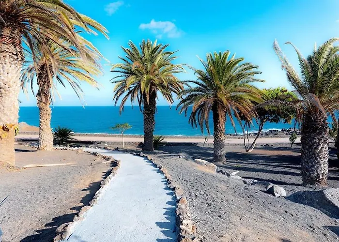 Taisa Playa Roca * Costa Teguise