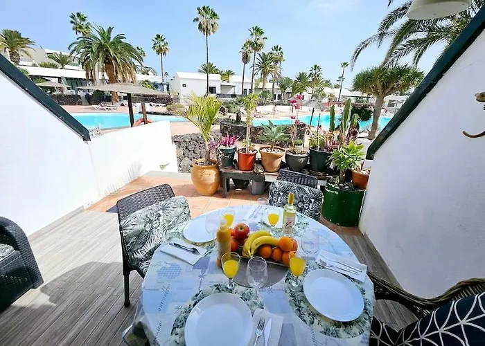 Taisa Playa Roca Apartment